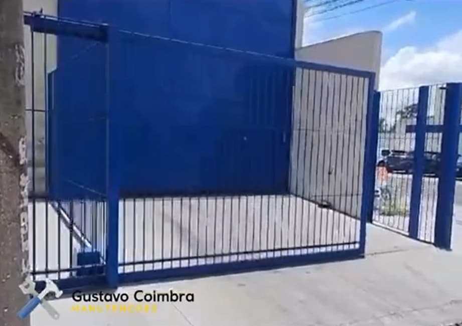 Automatização de portão deslizante empresarial